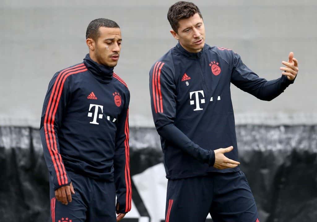 Thiago und Robert Lewandowski