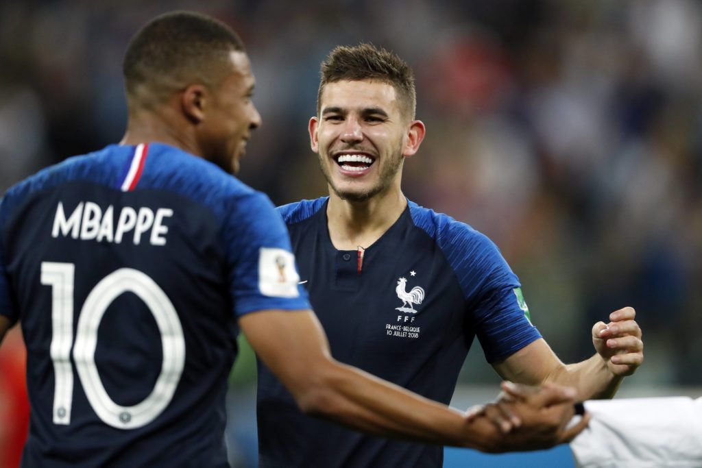 Kylian Mbappe und Lucas Hernandez