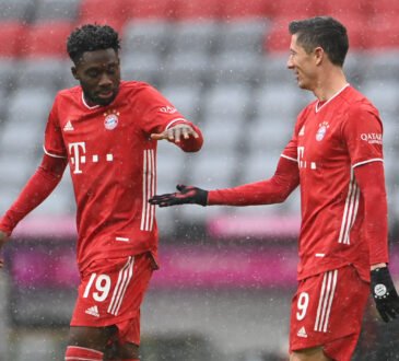 Alphonso Davies und Robert Lewandowski