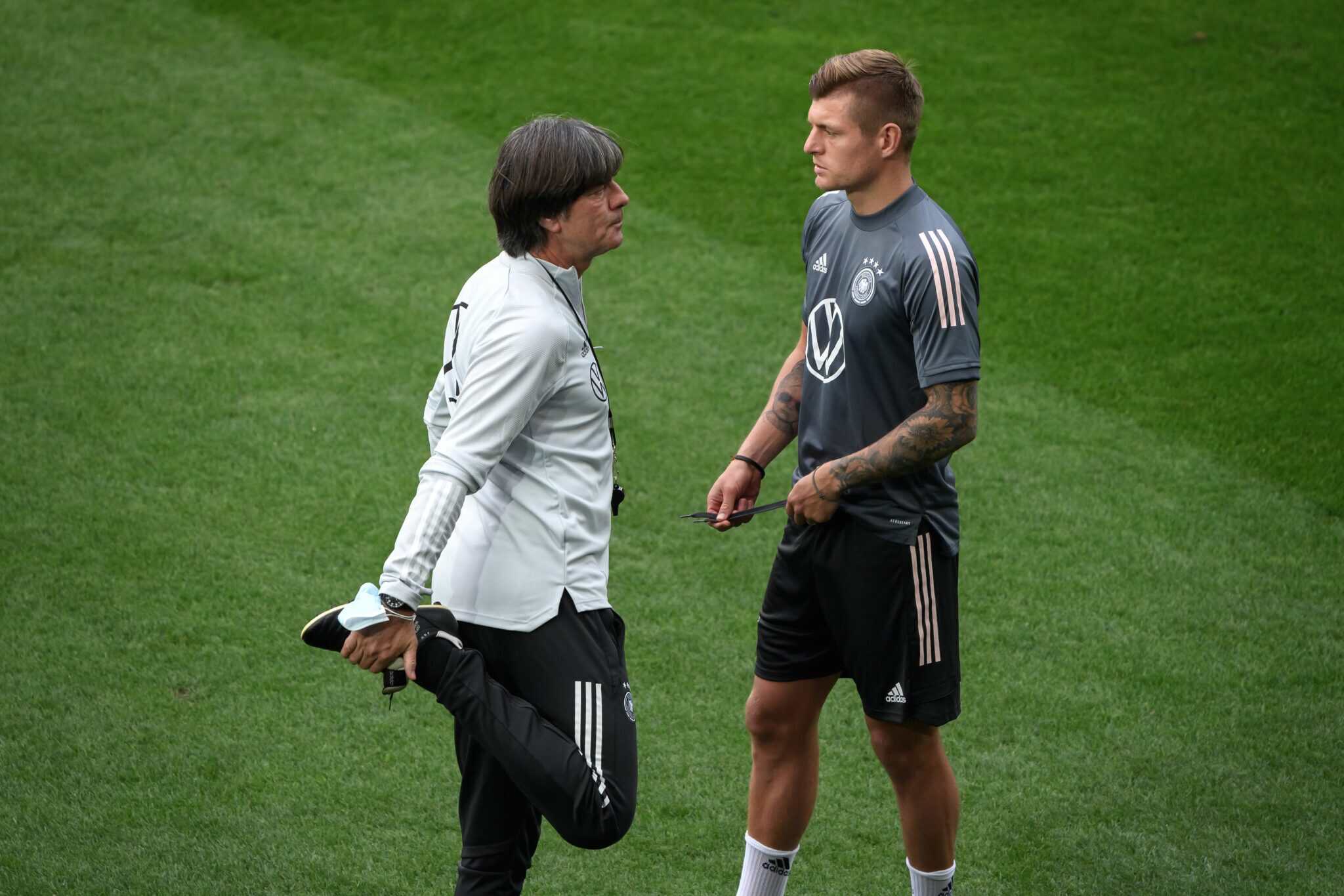 Joachim Löw und Toni Kroos