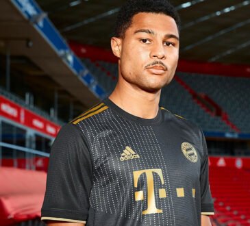 FC Bayern Auswärtstrikot 2021/22