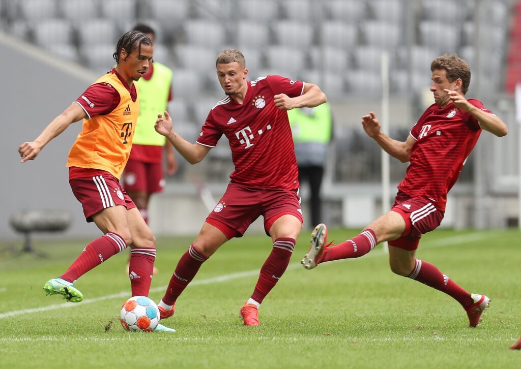 Trotz Dauerplatz Auf Der Tribüne: Cuisance Möchte Den FC Bayern Nicht ...