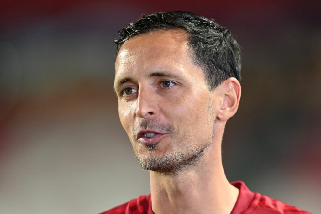 Dino Toppmöller