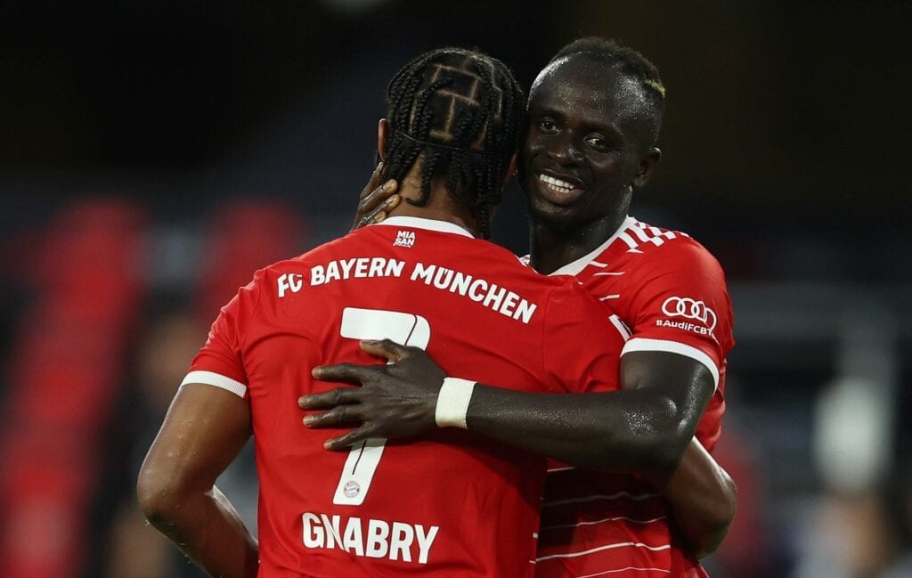 Sadio Mané und Serge Gnabry