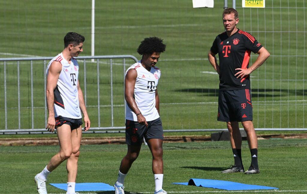 Julian Nagelsmann, Serge Gnabry und Robert Lewandowski