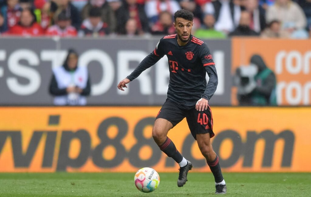 Noussair Mazraoui,