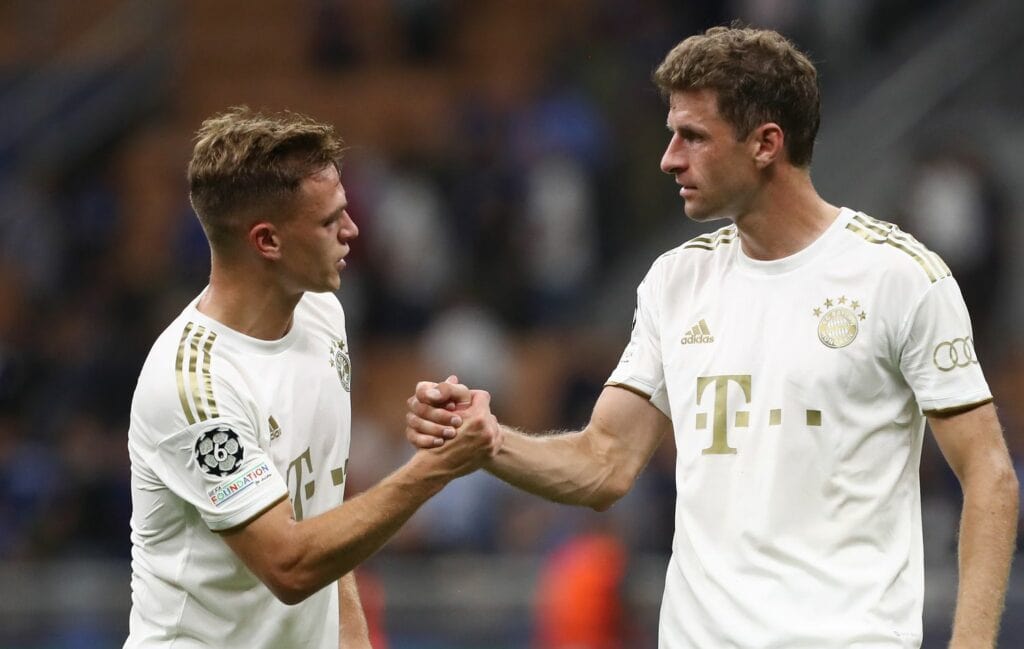 Joshua Kimmich und Thomas Müller