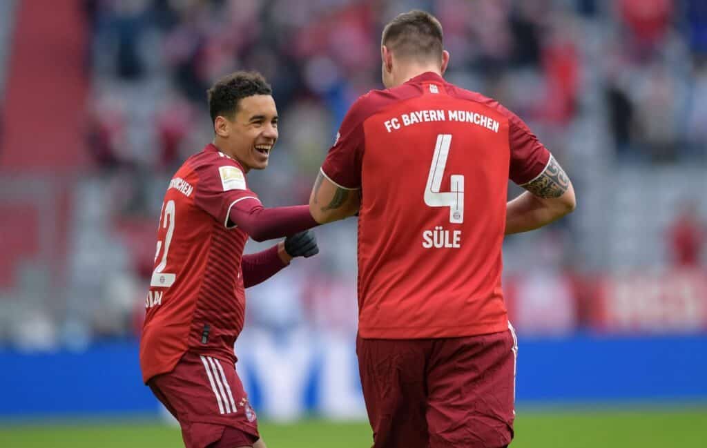 Jamal Musiala und Niklas Süle