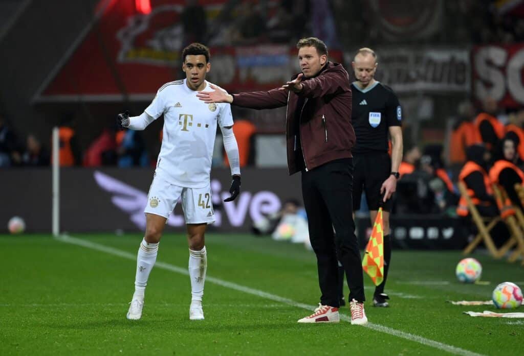 Jamal Musiala und Julian Nagelsmann