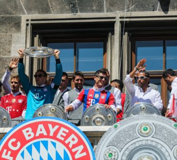 Bayern Meisterfeier Balkon