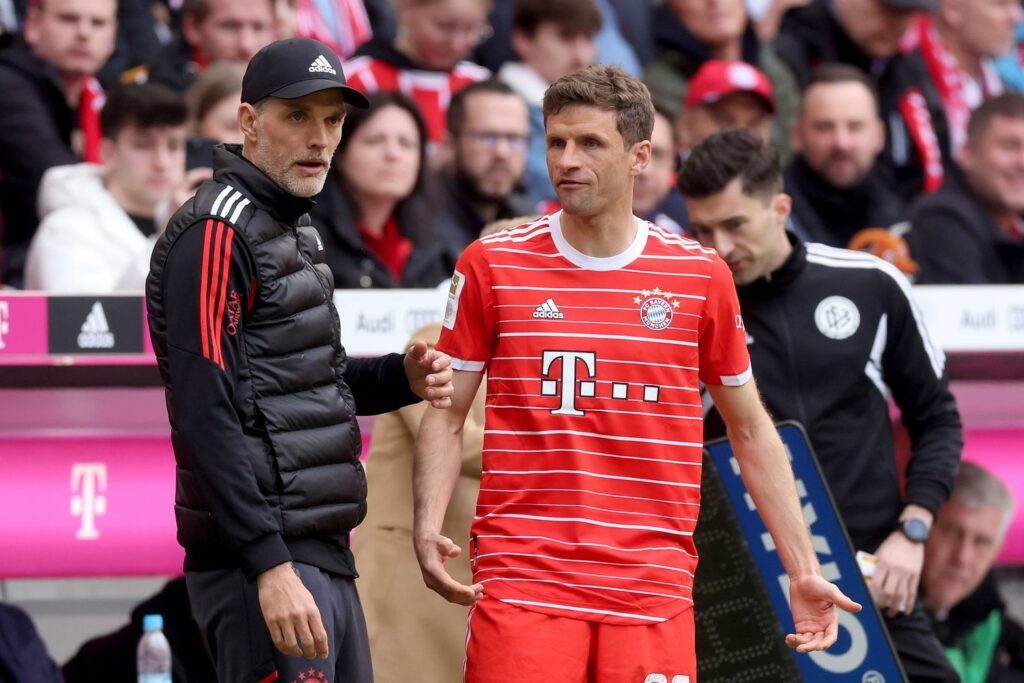 Thomas Tuchel und Thomas Müller