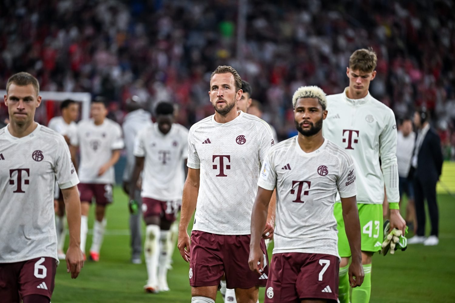 Olmo crasht die Kane-Party Bayern kassiert 03-Schlappe im Supercup gegen Leipzig