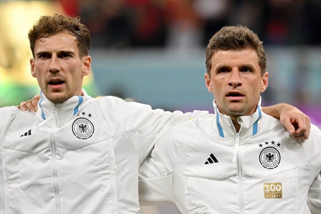 Leon Goretzka und Thomas Müller