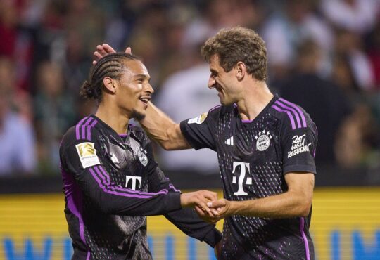 Leroy Sane und Thomas Müller