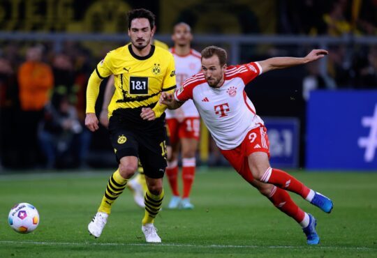 Mats Hummels gegen Harry Kane