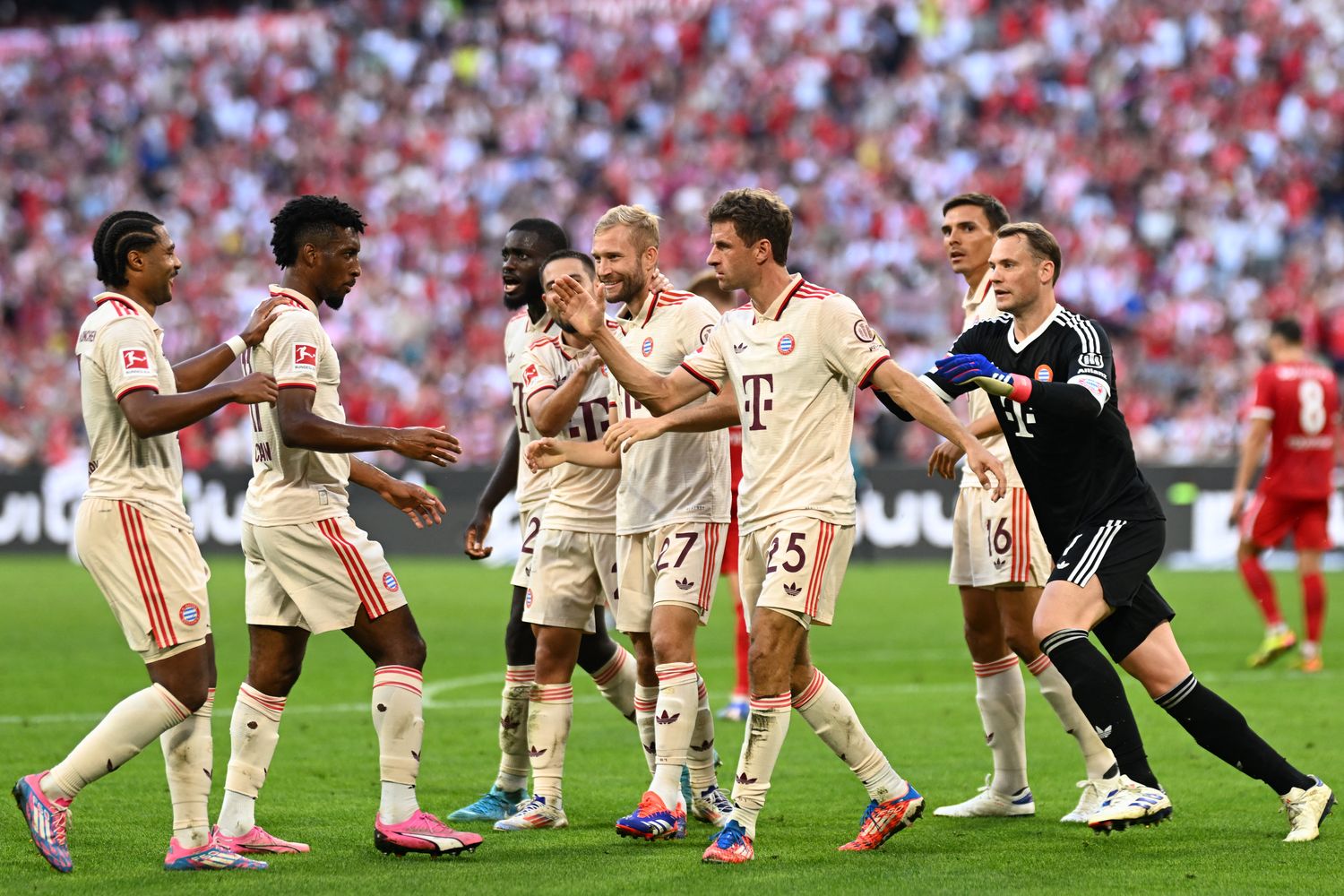 FC Bayern vs. SC Freiburg