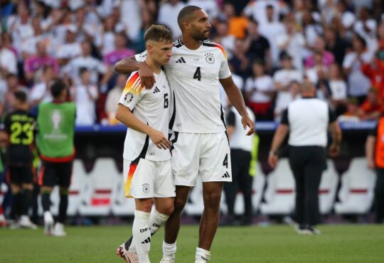 Jonathan Tah und Joshua Kimmich