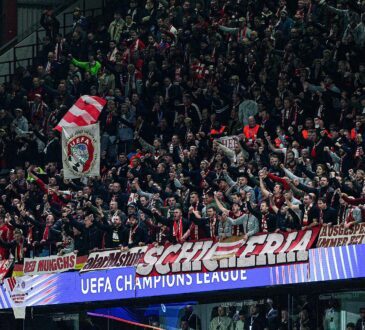 Bayern Fans Aston Villa