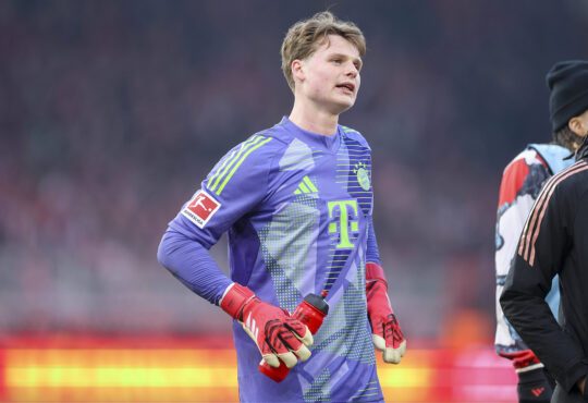 Jonas Urbig