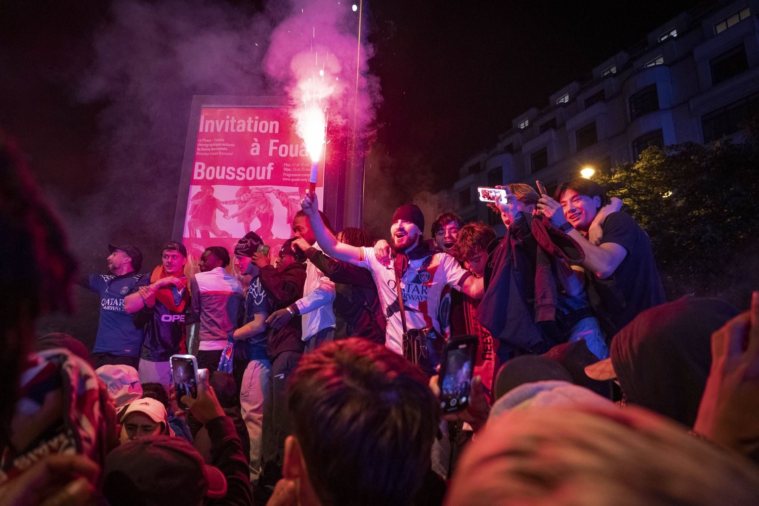 Kurioser-Vorfall-in-Paris-Bayern-Star-wird-von-PSG-Fans-bestohlen
