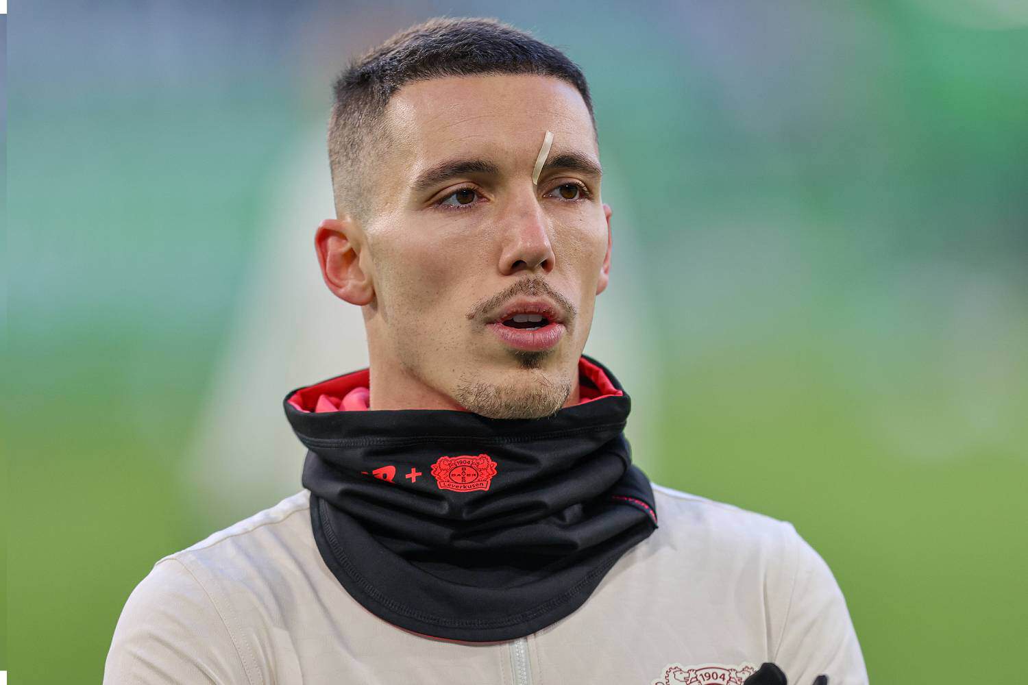 Bayern-zeigt-Interesse-Leverkusen-verpasst-Grimaldo-Mega-Preisschild