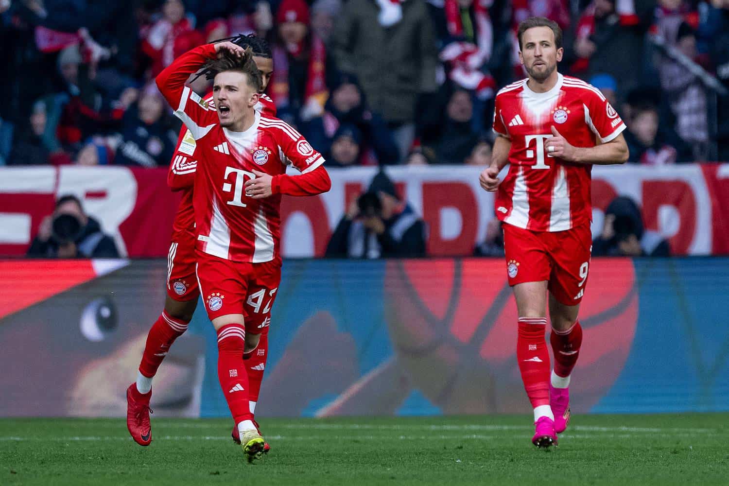 Nach-R-ckstand-Bayern-dreht-Partie-gegen-Freiburg