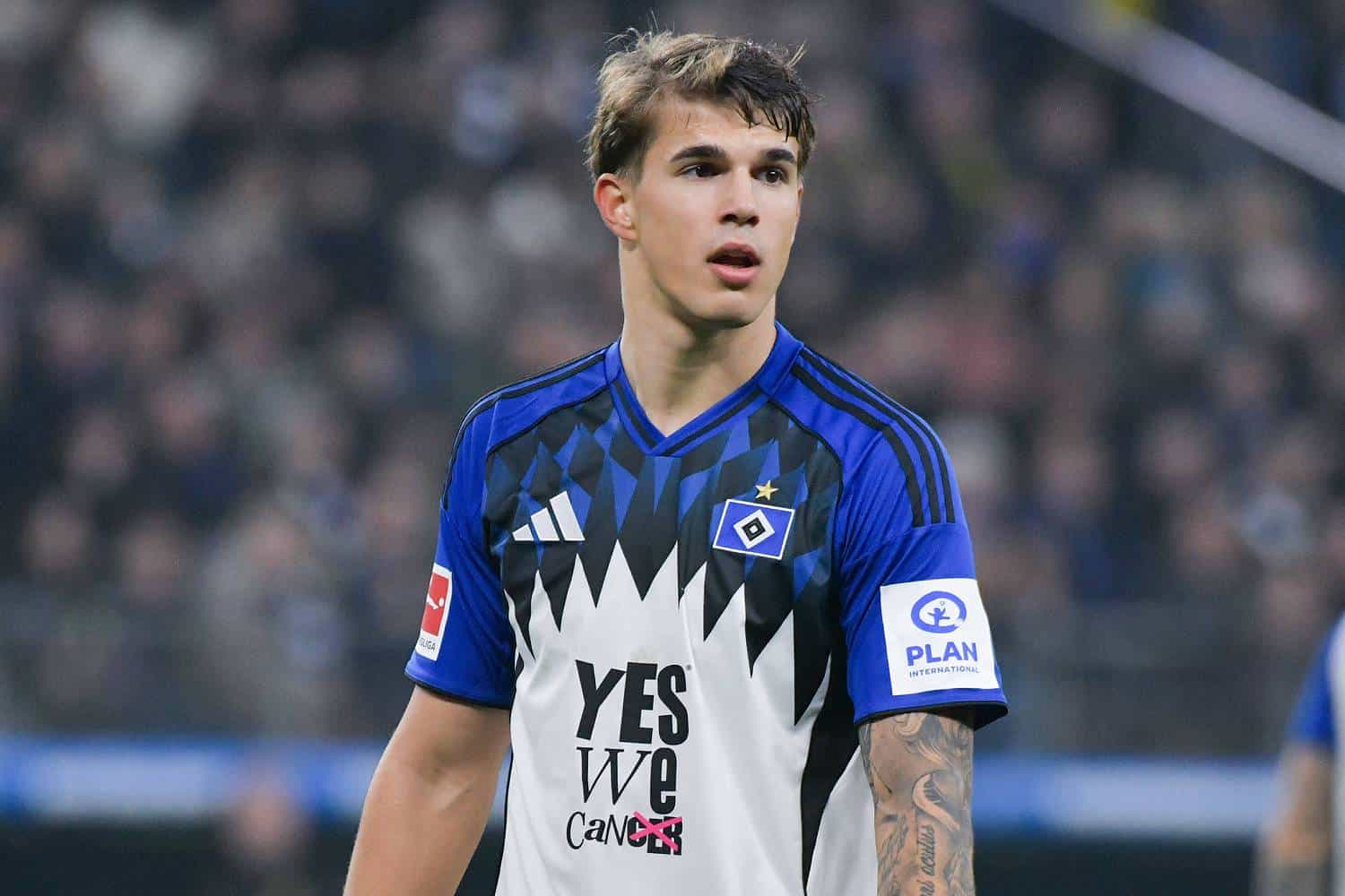 Enth-llt-Bayern-lehnte-Transfer-von-HSV-Shootingstar-Luka-Vuskovic-ab