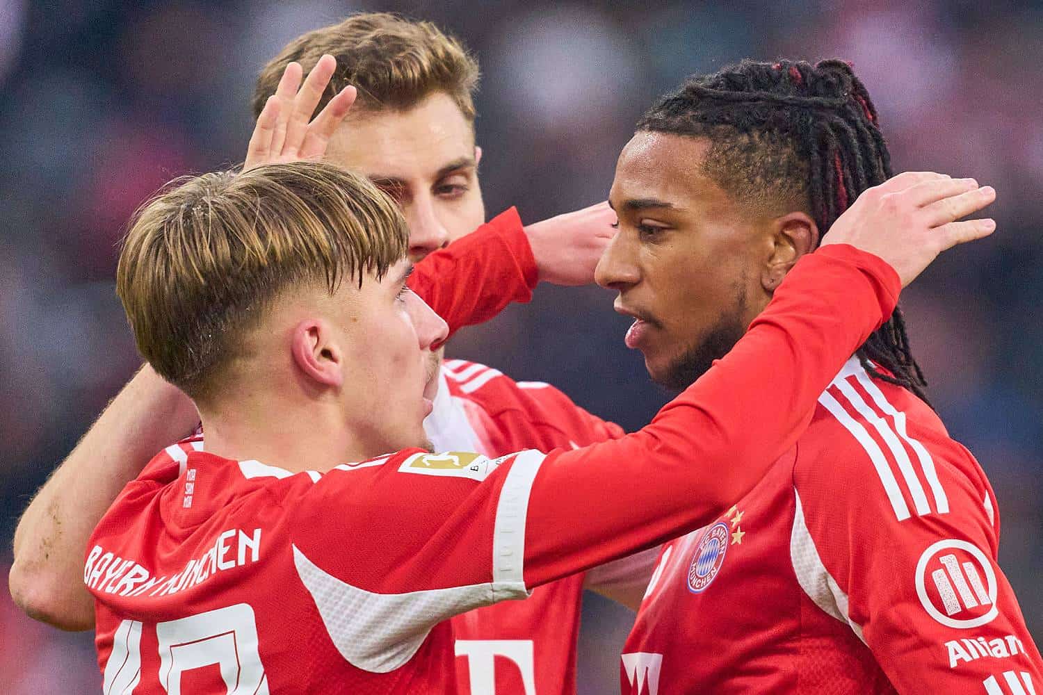 Einzelkritik-Olise-weltklasse-Bestnote-f-r-Karl-nur-ein-Bayern-Star-entt-uscht-