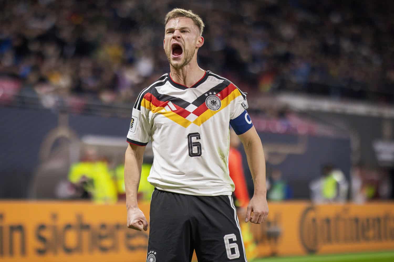 Bayern-Stars-gl-nzen-gegen-die-Slowakei-Deutschland-st-rmt-zur-WM-2026