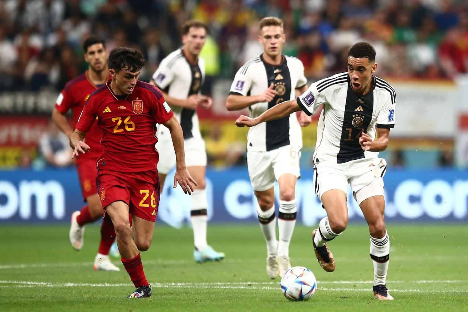 Jamal Musiala, Pedri