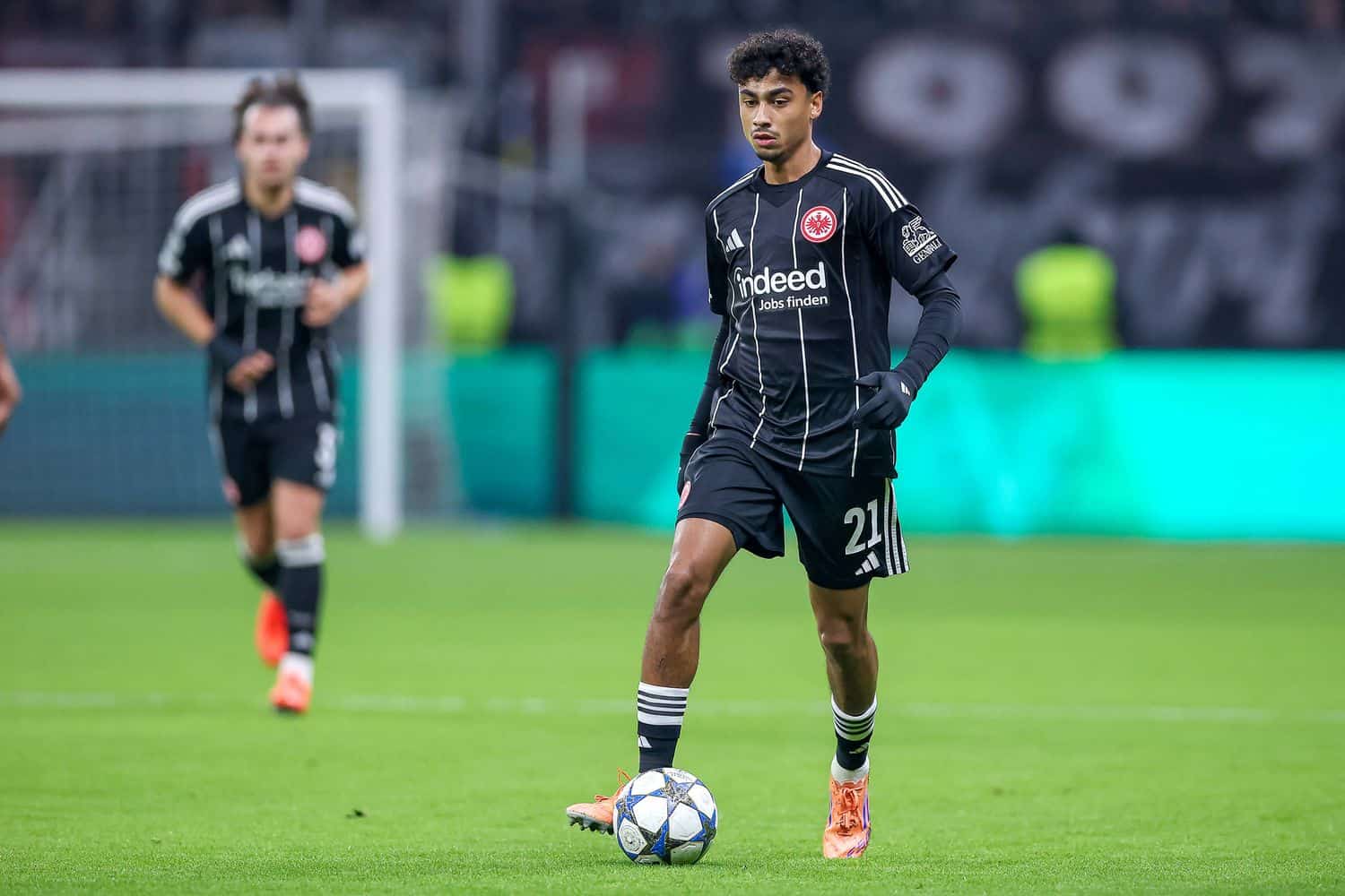 Topklubs-jagen-Nathaniel-Brown-auch-der-FC-Bayern-mischt-mit