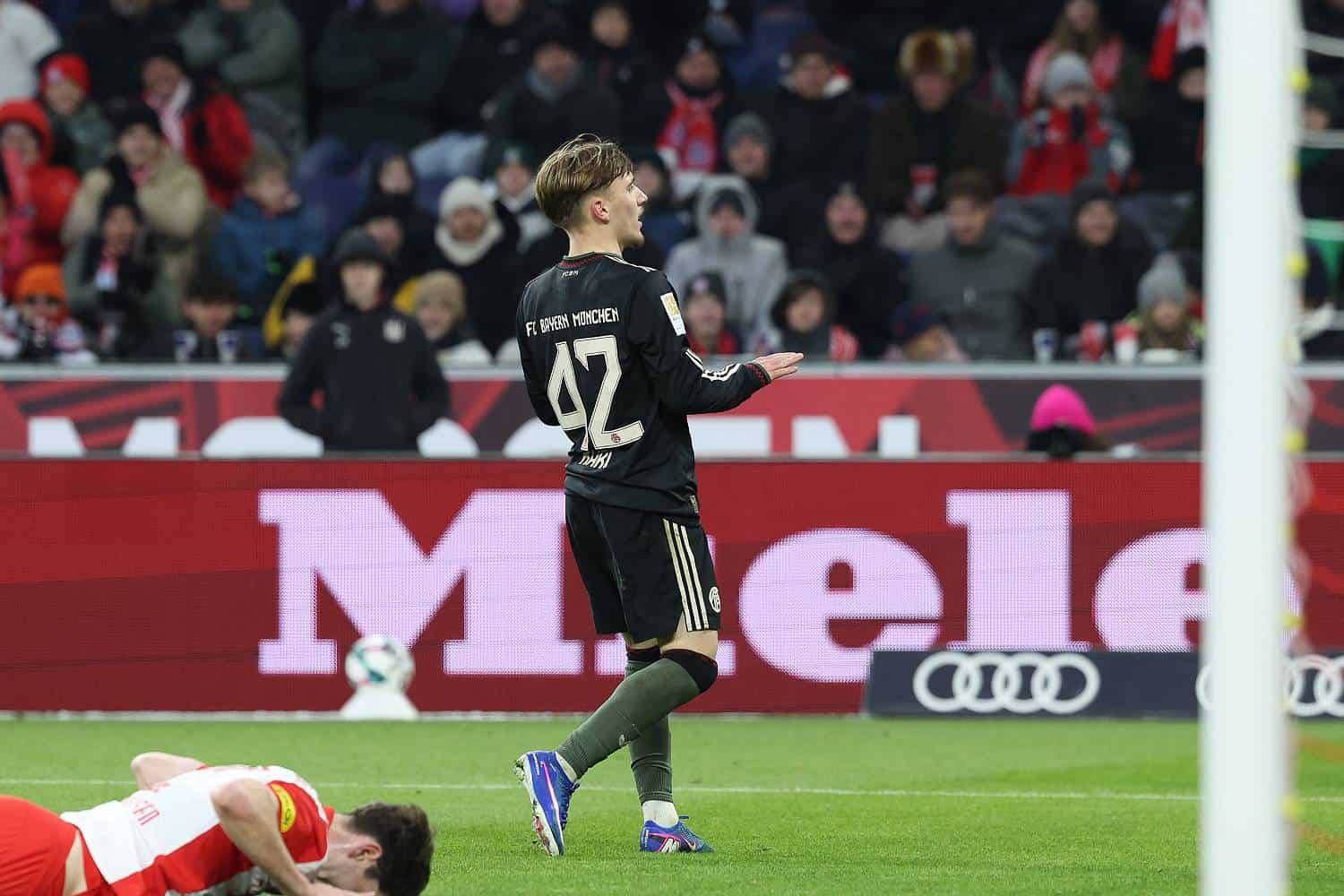 Karl-trotzt-Real-Wirbel-Bayern-startet-in-Salzburg-erfolgreich-ins-Jahr