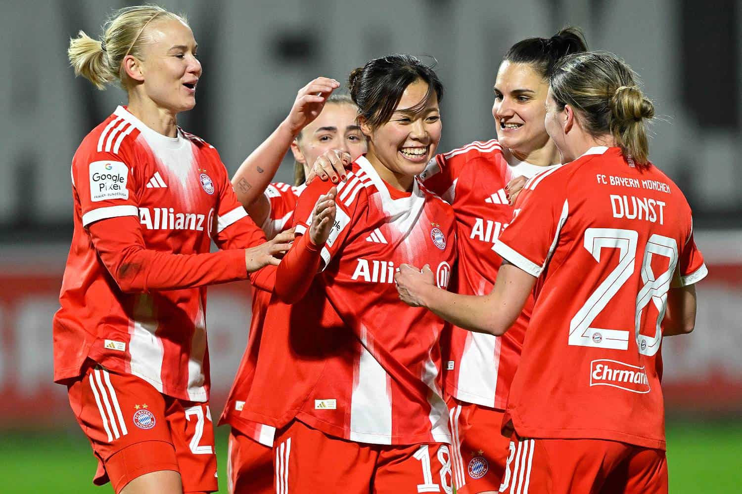 Millionen-Plus-Bayern-Frauen-lassen-die-Kasse-klingeln