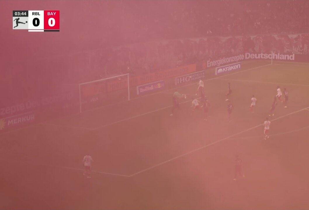 Erneute-Provokation-Bayern-Ultras-z-nden-wieder-Rauchbomben-in-Leipzig