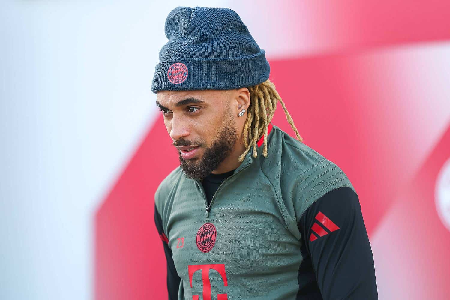 Komfortables-Bayern-Gehalt-Boey-sagte-Angebote-ab