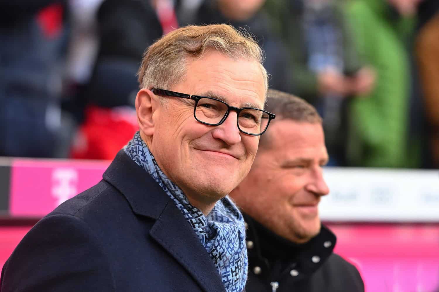 Dreesens-klare-CL-Botschaft-Hoffentlich-einige-K-o-Spiele-erleben-