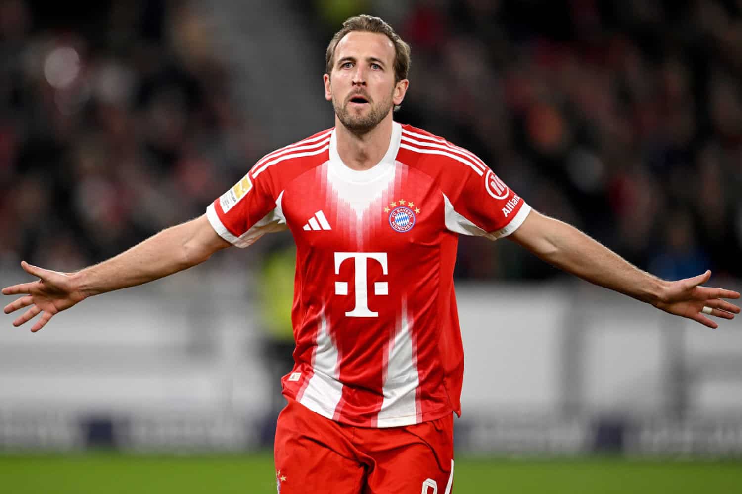 Bayern-weltweit-vorne-dabei-Trikot-Boom-und-Kane-Effekt-zahlen-sich-aus