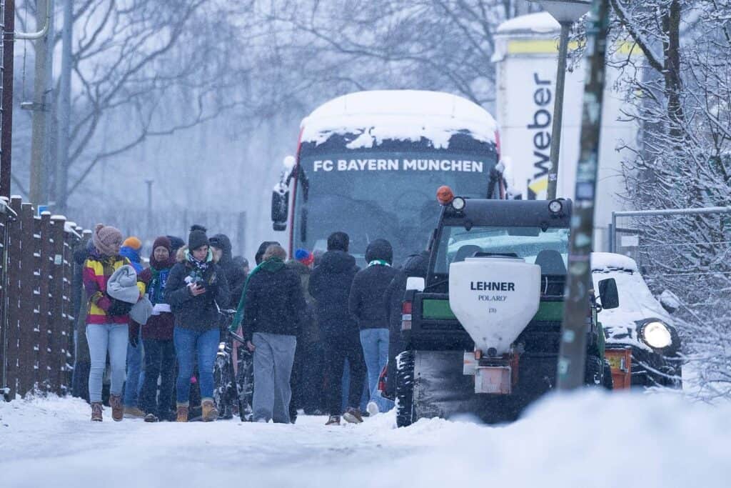 Bayern Frauen Bus