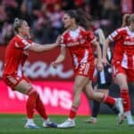FC Bayern Frauen gegen Wolfsburg