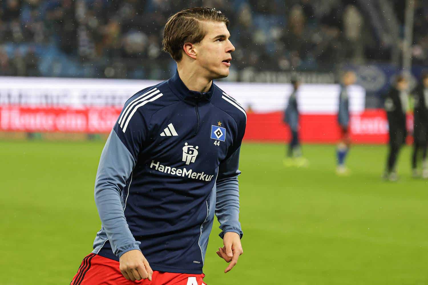 -Ein-sehr-guter-Spieler-Bayern-Boss-reagiert-auf-die-Vuskovic-Ger-chte