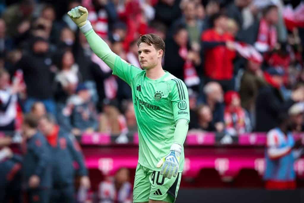 Jonas Urbig