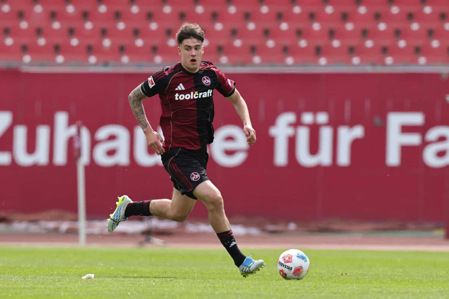Javi Fernández