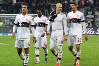 Douglas Costa