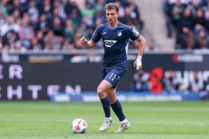 Fisnik Asllani
