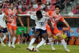 Jeju SK gegen FC Bayern