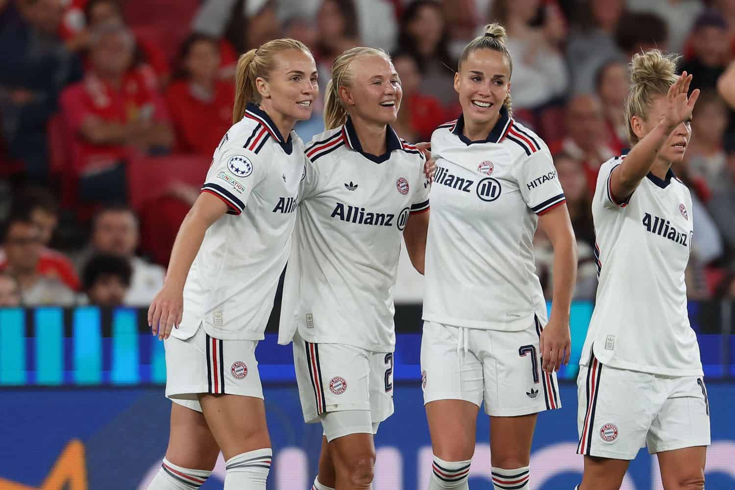 Photo: fcbinside.de FCB Frauen