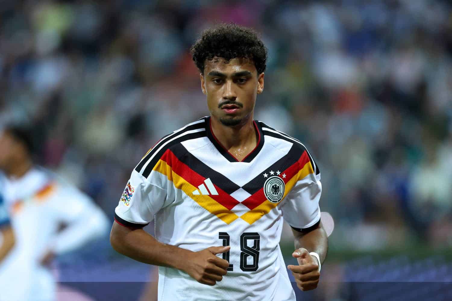 Brown kann DFB-Chance nicht nutzen – Davies bleibt bei Bayern klar vorne