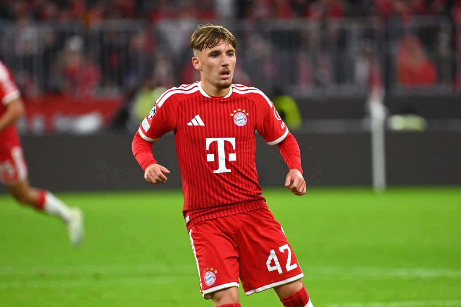 Bayern-Youngster Karl im Formtief: Experte überrascht von Eberl-Aussage
