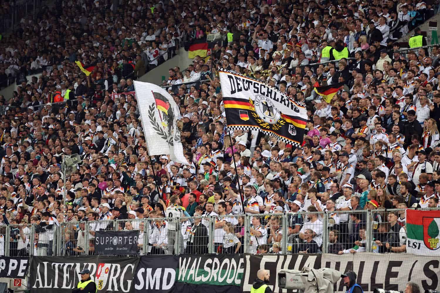 DFB-Fans